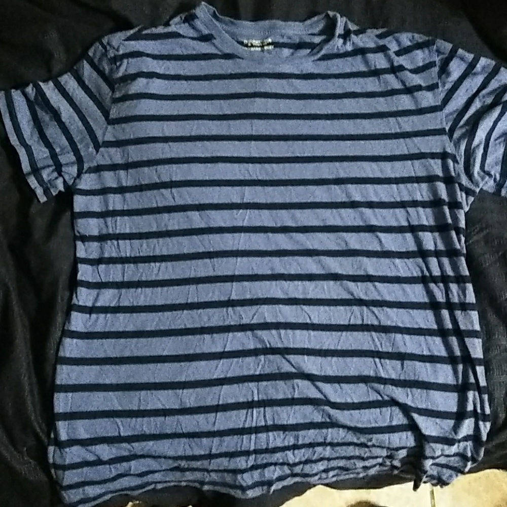 Short sleeve t shirt